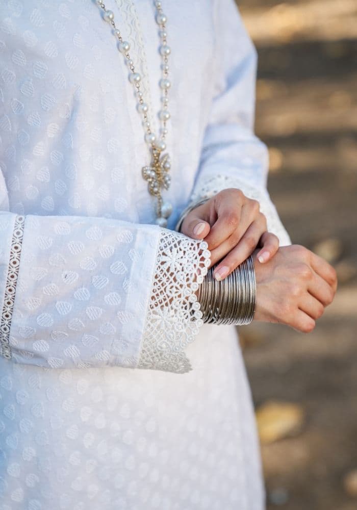 Zareen White – Luxury Lawn 3-Piece Suit (NLC-108-PK)